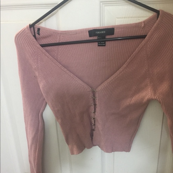 Sweater - Picture 1 of 3